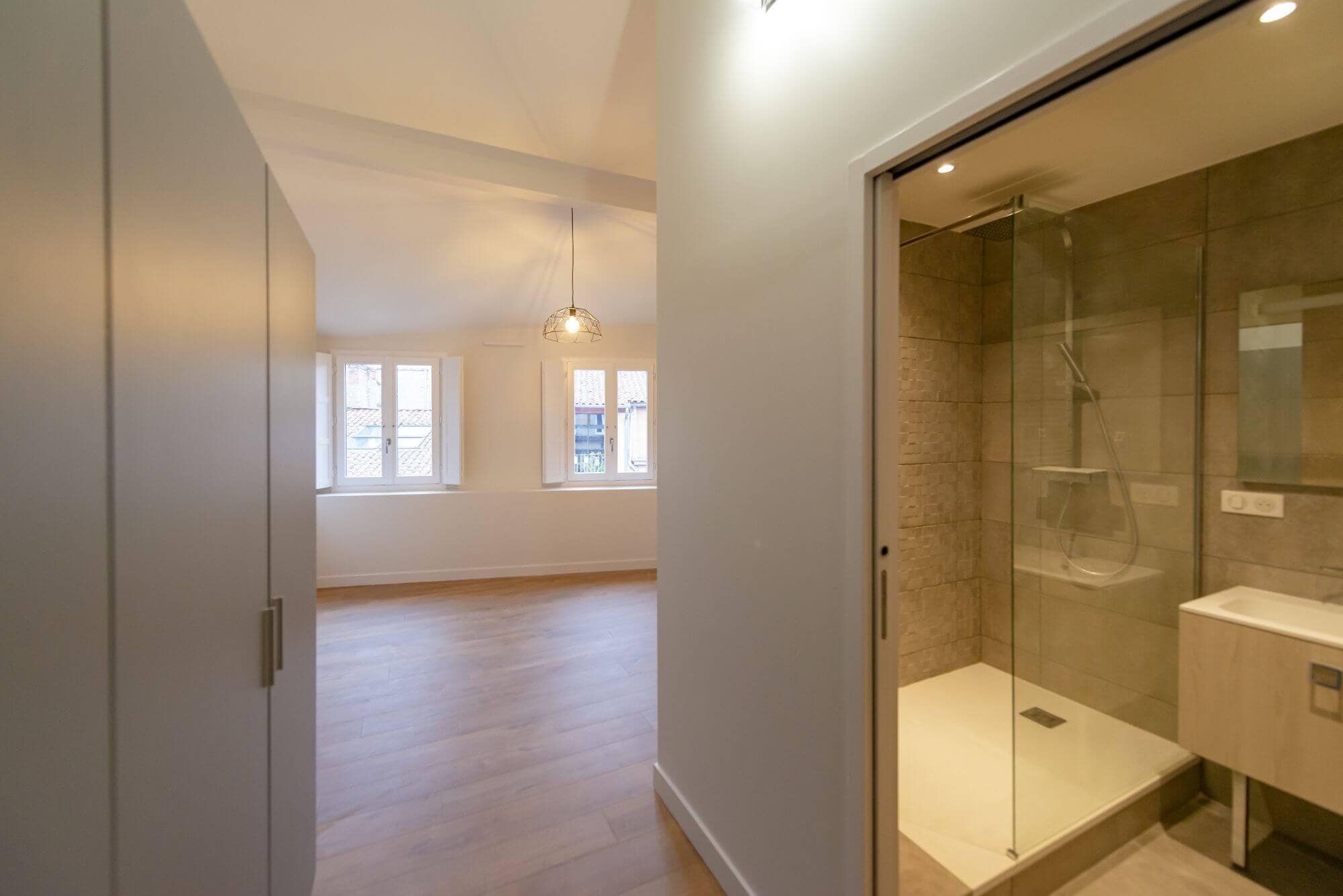 Chambre parentale, Salle de bain, Douche